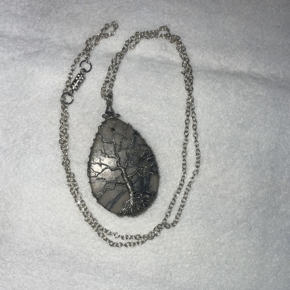 Stone Wrapped Tree Of Life Pendant On A 25" Silver‎ Tone Chain RARE!!! - Picture 2 of 3